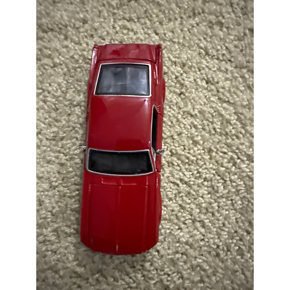 Maisto 1967 Ford Mustang GT Diecast Model Car Red 1/24 Scale Opening Hood Doors